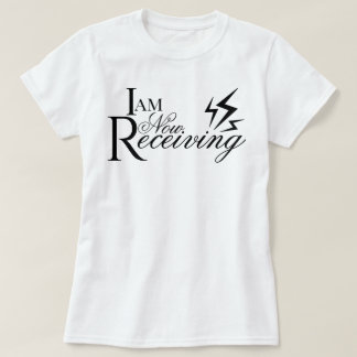 Camiseta "Estou Agora Recebendo" afirmação estética com scr