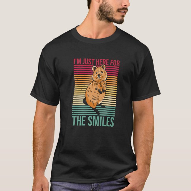 Camiseta Estou Aqui Para A Citação De Sorrisos De Um Quokka (Frente)