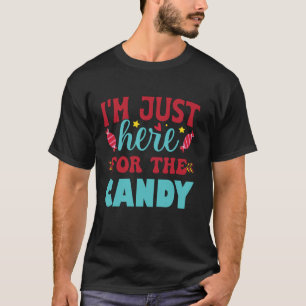 Camiseta Estou aqui para o doce Dia de as Bruxas engraçado.