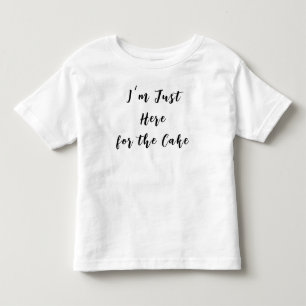 Camiseta Estou Aqui Só Pelo Bolo
