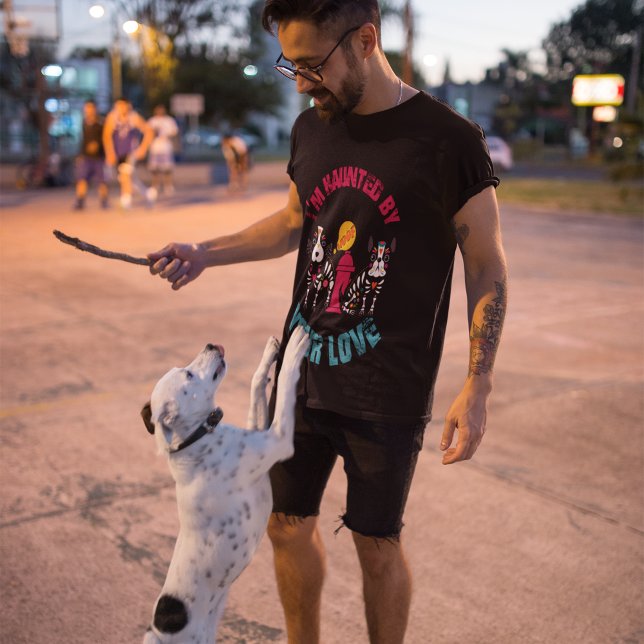 Camiseta Estou assombrado pelo seu amor Halloween (Criador carregado)