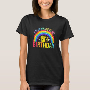 Camiseta Estou brilhando na minha Festa de aniversário 15 d