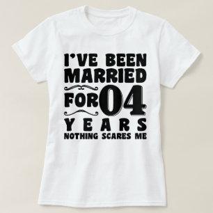 Camiseta Estou Casado Há 04 Anos Festa de Casamento Engraça