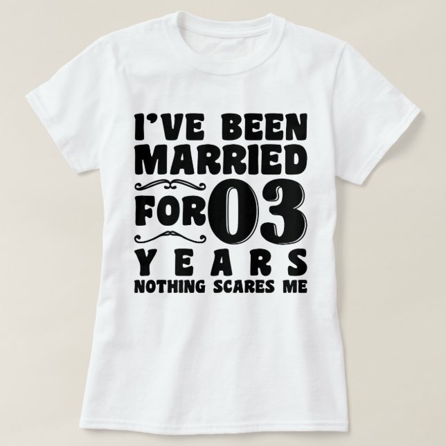 Camiseta Estou Casado Há 3 Anos Festa de Casamento Engraçad (Frente do Design)