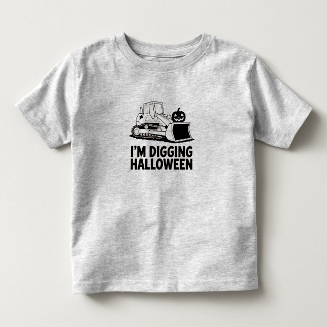 Camiseta Estou Cavando Rosto de Abóbora de Halloween Trator (Frente)