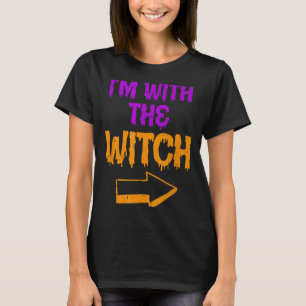 Camiseta Estou Com A Bruxa Casal Engraçado De Halloween