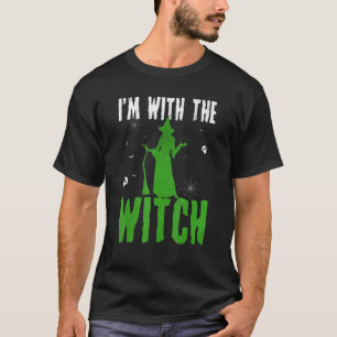 Camiseta Estou com a roupa de bruxa do Dia das Bruxas para