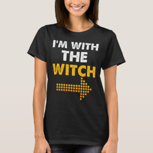 Camiseta Estou com o Casal de Dia de as Bruxas engraçado de