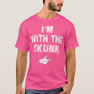 Camiseta Estou Com Os Casais Preguiçosos De Halloween
