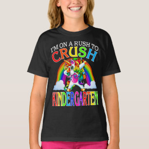 Camiseta Estou em uma corrida para esmagar o jardim de inf