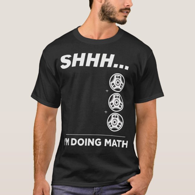 Camiseta Estou Fazendo Malhação De Matemática Engraçado. (Frente)