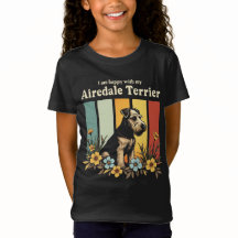 Estou feliz com minha Airedale Terrier