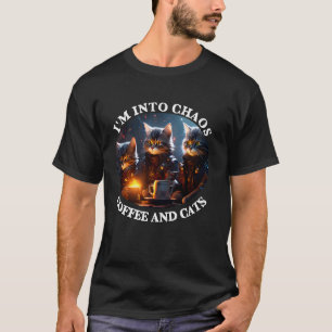 Camiseta Estou na Confusão Café e Gatos Divertido Tolo Feli