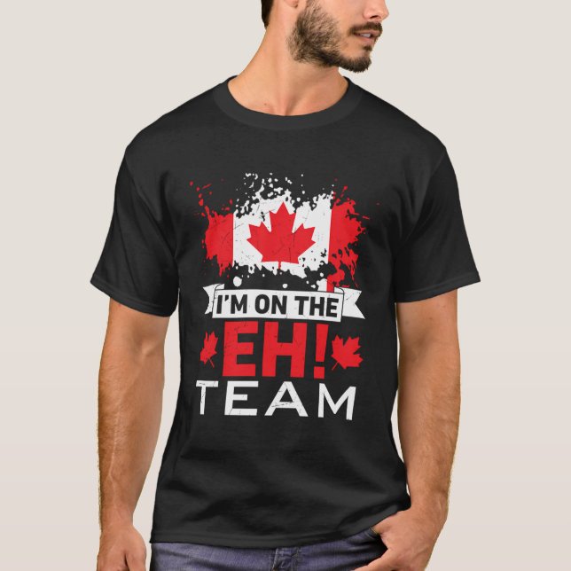 Camiseta Estou No Eh Team Maple Leaf Canada Flag (Frente)