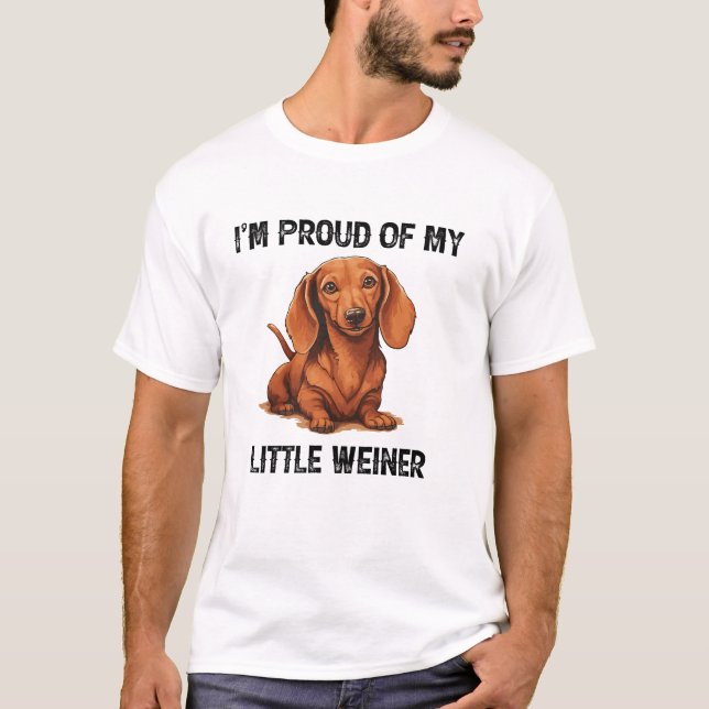 Camiseta Estou Orgulhoso do meu Cachorro Pequeno e Engraçad (Frente)
