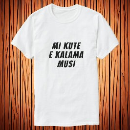 Camiseta Estou ouvindo música em Toki Pona