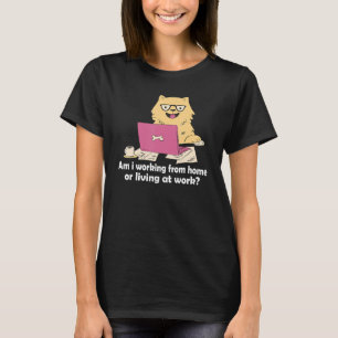 Camiseta Estou trabalhando em casa ou morando no trabalho d