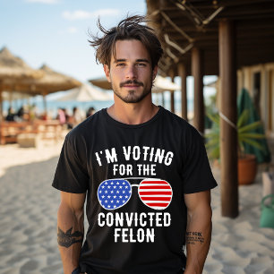 Camiseta Estou votando no criminoso condenado, Pro 2024 eng