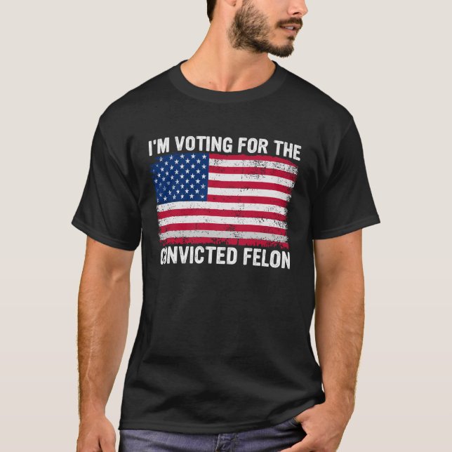 Camiseta Estou votando no réu condenado (Frente)