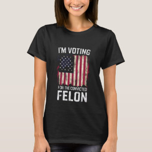Camiseta Estou votando no réu condenado pró Trump 2024