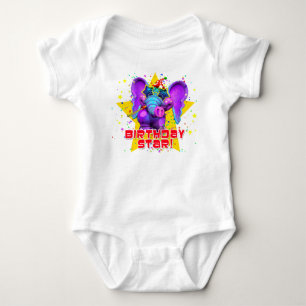Camiseta Estrela do aniversário de "GiggleBellies"!