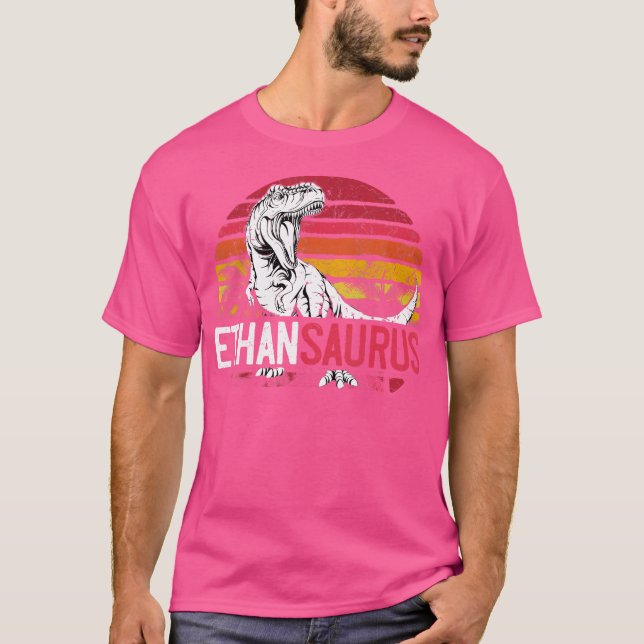 Camiseta Ethan Saurus Funny Personalizado Dinossauro T Rex  (Frente)