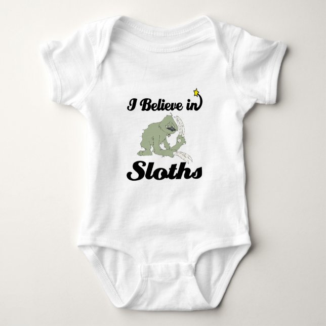 Camiseta eu acredito em preguiças (Frente)
