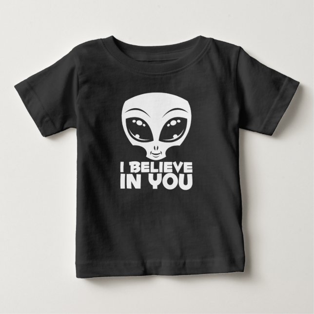 Camiseta Eu Acredito em Você Alien Em Branco (Frente)