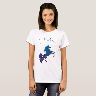 Camiseta Eu acredito nos unicórnios e na sua mágica
