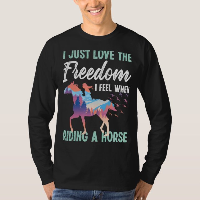 Camiseta Eu Adoro A Liberdade Que Sinto Quando Ando De Cava (Frente)