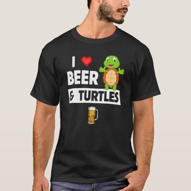 Camiseta Eu adoro cerveja e tartarugas, Bebendo de vidro to (Frente)