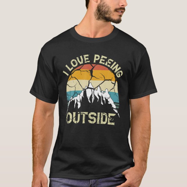 Camiseta Eu Adoro Fazer Excursão Lá Fora Engraçado Acampand (Frente)