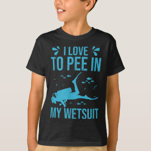 Camiseta Eu Adoro Fazer Xixi No Meu Fato De Wetcase Engraça