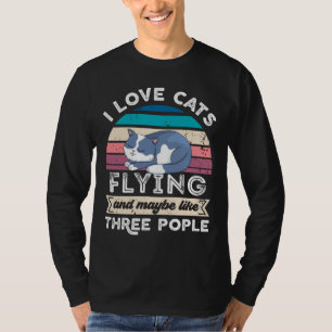 Camiseta Eu adoro gatos voando e como três Pessoas
