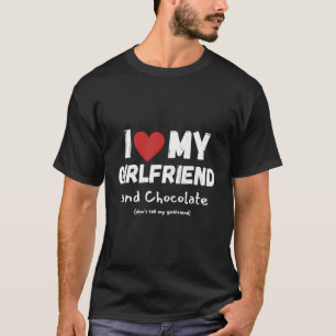 Camiseta Eu Adoro Meu Namorada E Chocolate Engraçado Dizend