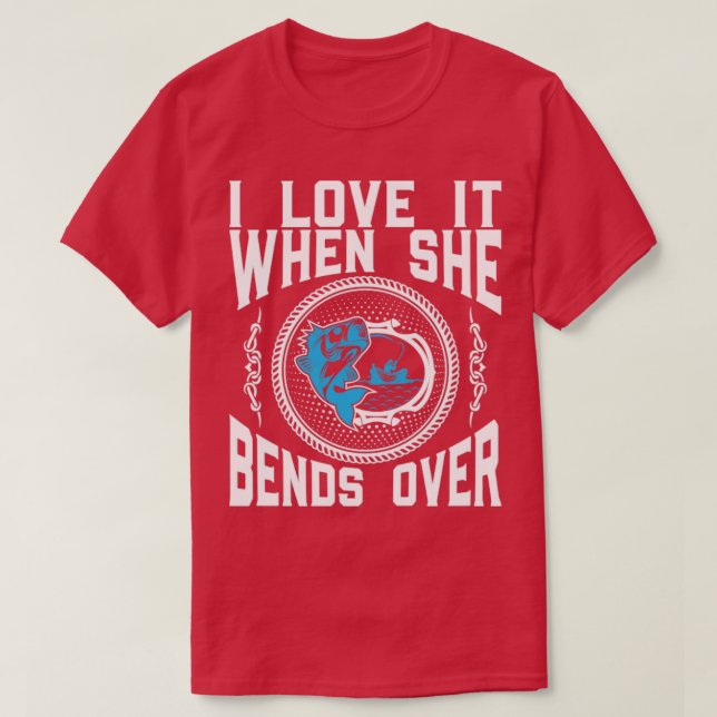Camiseta Eu Adoro Quando Ela Se Aproxima De Mens Engraçados (Frente do Design)