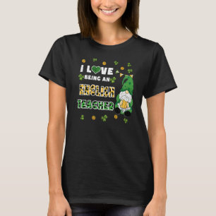 Camiseta Eu Adoro Ser Dia de São Patrício Do Professor Ingl