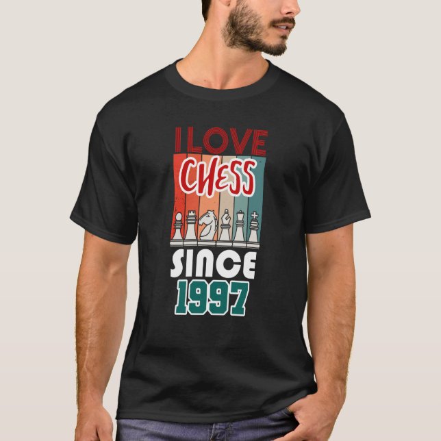 Camiseta Eu adoro xadrez desde 1997 (Frente)