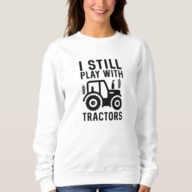Camiseta Eu Ainda Brinco Com Tratores (Frente)