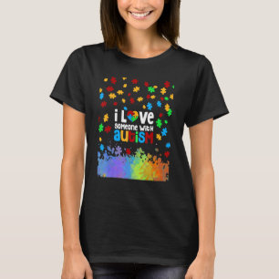 Camiseta Eu Amo Alguém Com Autismo Conscientização Autista
