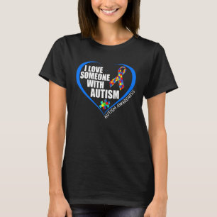 Camiseta Eu Amo Alguém Com Autismo Conscientização sobre A
