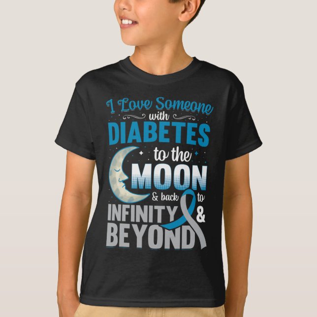 Camiseta Eu Amo Alguém Com Diabetes À Lua E Byck (Frente)
