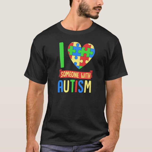 Camiseta Eu amo alguém com Quebra-cabeça de Consciência Aut (Frente)
