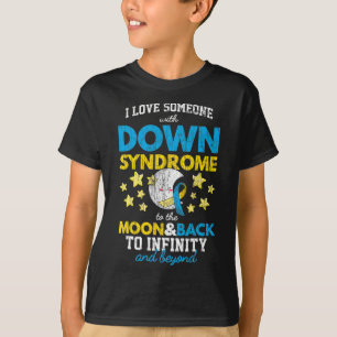 Camiseta Eu Amo Alguém Com Síndrome De Baixo À Lua E