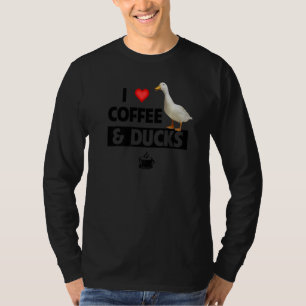 Camiseta Eu Amo Café e Caça de Cafeína ao Lago de Pato