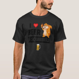 Camiseta Eu Amo Cerveja e Esquilos Engraçado Bebendo Animal