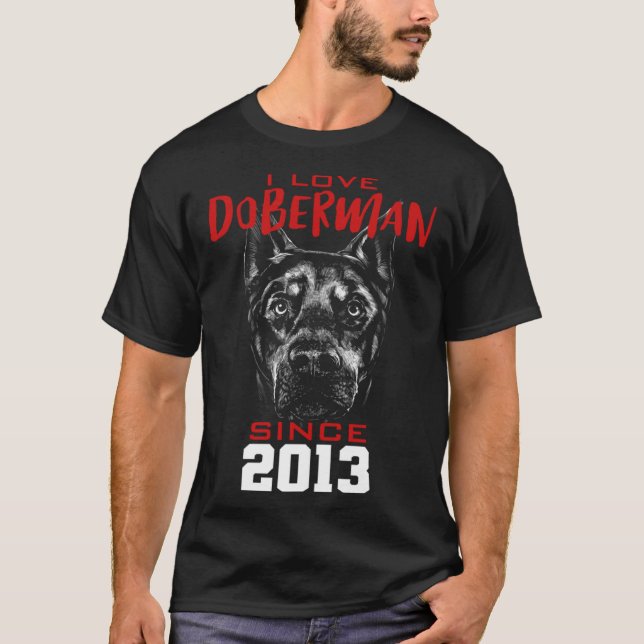Camiseta Eu amo doberman desde 2013 (Frente)