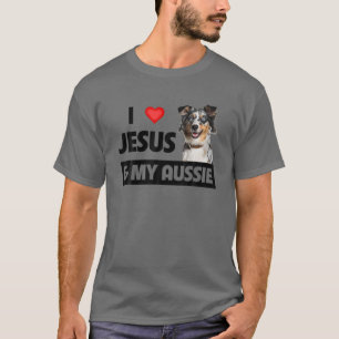 Camiseta Eu Amo Jesus E Meu Cachorro Australiano Aussie
