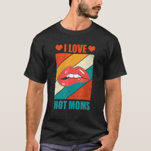 Camiseta Eu Amo Mães Quentes Vintage Coração Vermelho Adora