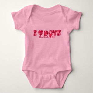Camiseta "Eu amo meninos" Criador de Bebês rosa / rosa